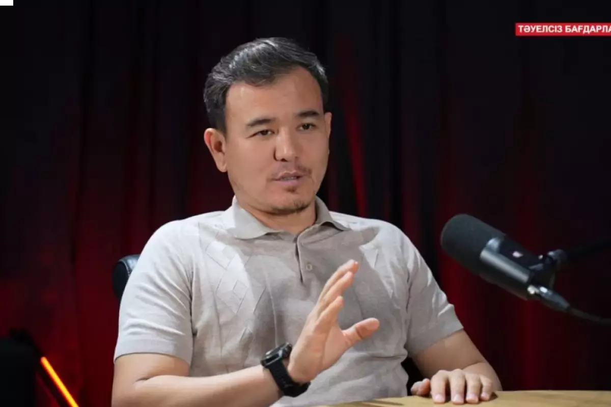 Сотталып шыққан блогер Мейірхан Шерниязов ағынан жарылды