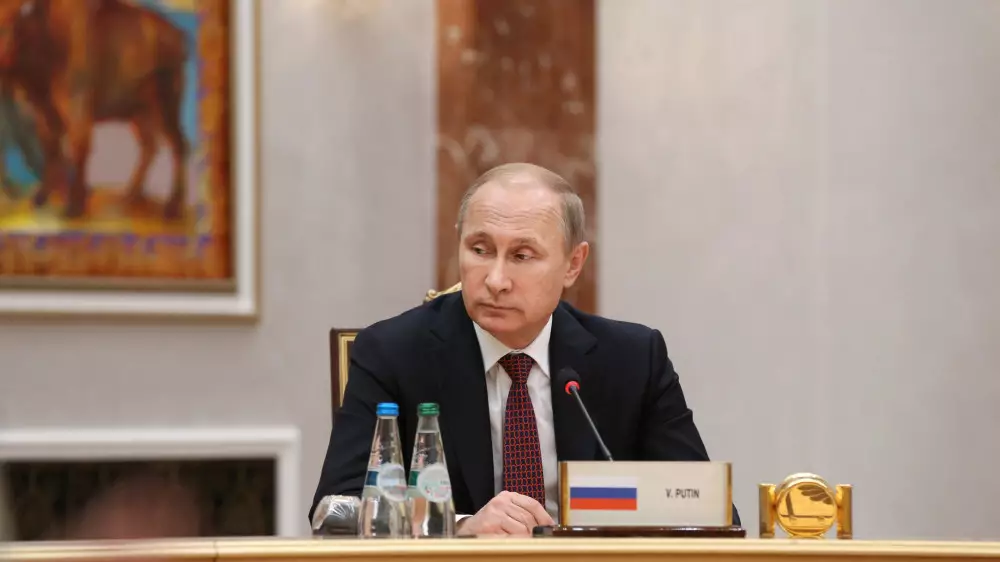 Путин объяснил пробки на границе Казахстана с Россией