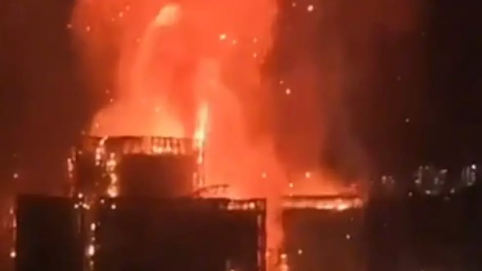 Гонконгтегі өрт әлі толық сөнбеді, қаза тапқандар саны 65-ке жетті