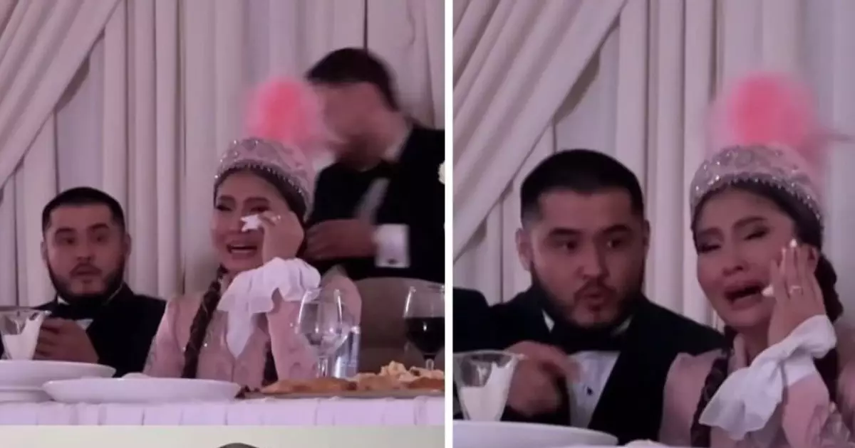  “Жаназада отырғандай не болды сонша?” Тойында ағыл-тегіл жылаған блогер көпке жақпай қалды 