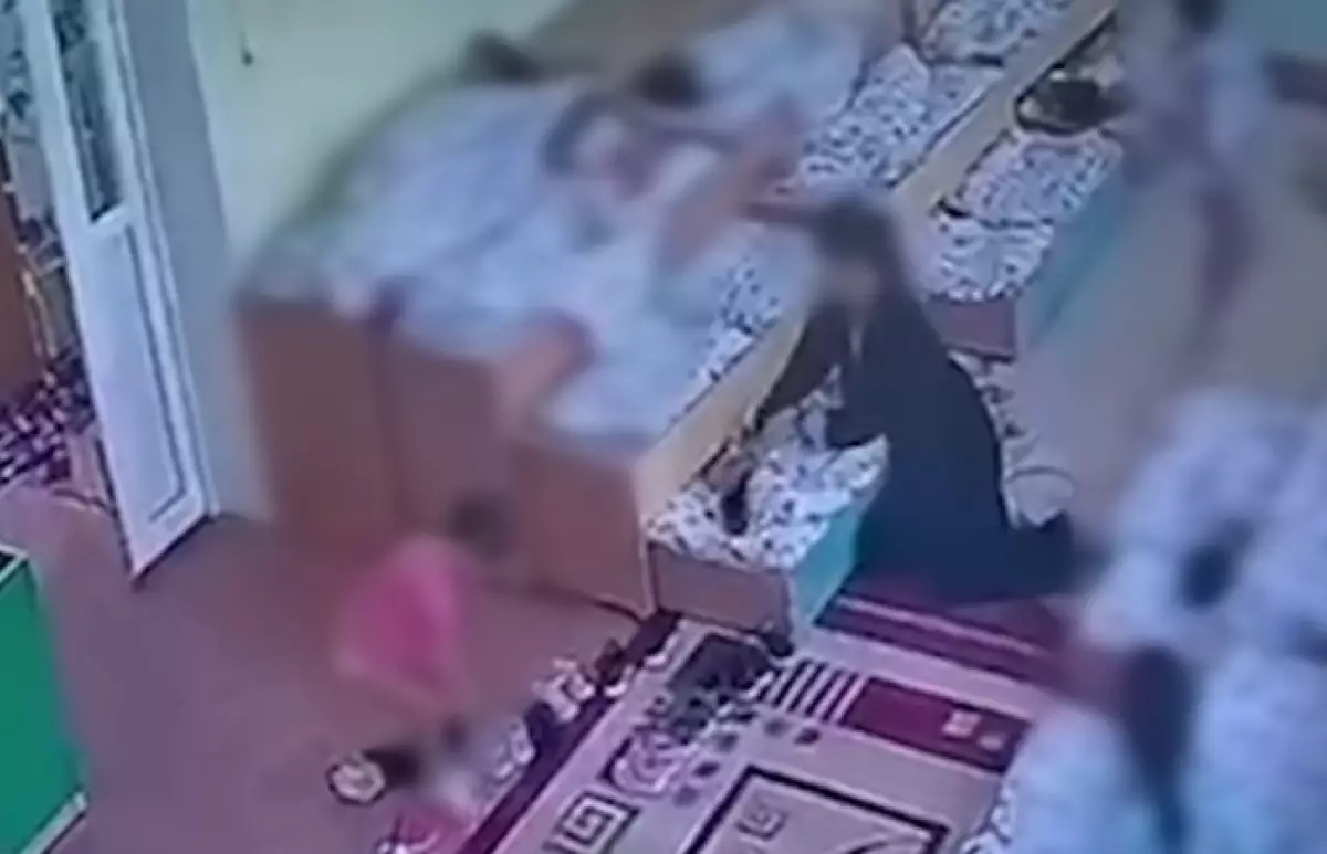 Жестокие методы укладывания спать в детсаду Семея шокировали родителей