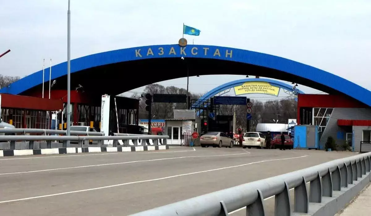 Приговор по делу о контрабандном пропуске авто через границу отменили в Казахстане