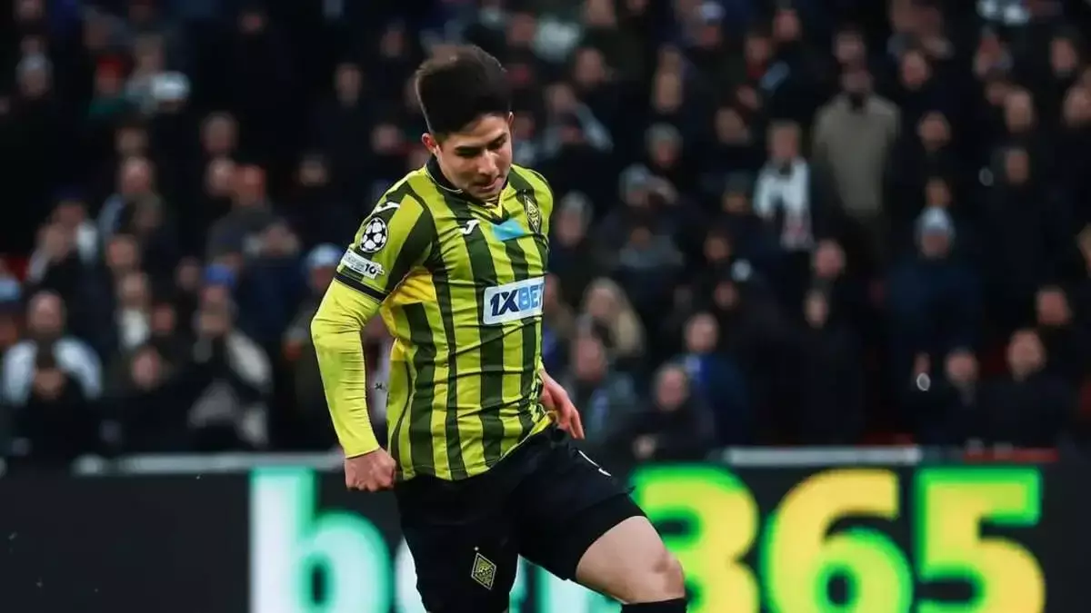 «Тәжірибе жетіспеді»: Дастан Сәтпаев «Копенгагенге» қарсы ойын туралы айтты