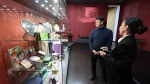 Алматы әкімі Дархан Сатыбалды Оқушылар сарайы мен Алматы музейінің жұмысымен танысты