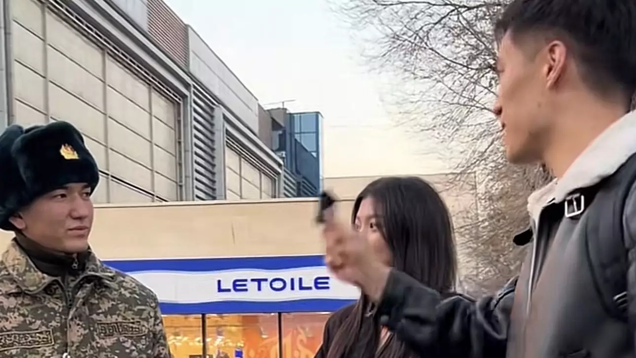 «Қазақша сұраққа орысша жауап?!»: Қазақ жастарының әрекеті елді ашуландырды (ВИДЕО)