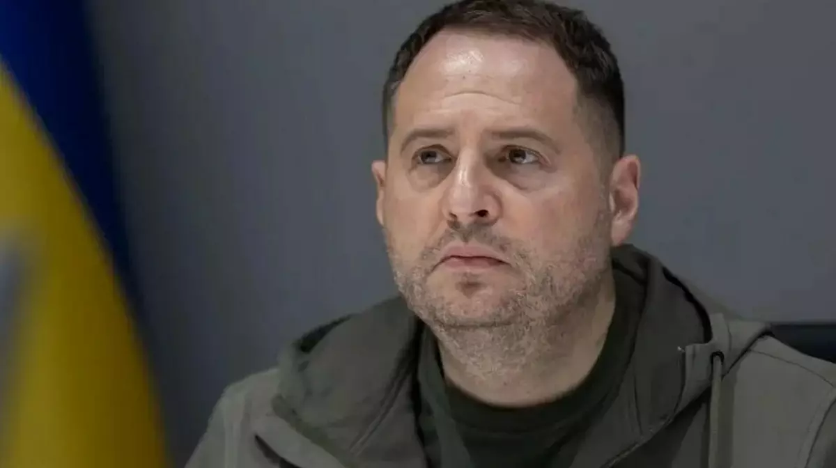 Детективы НАБУ пришли также с обыском домой к главе Офиса президента Украины