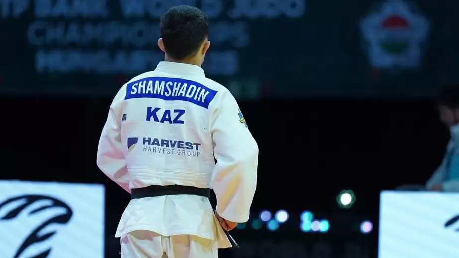 Казахстанский дзюдоист неожиданно вылетел на старте этапа Большого шлема