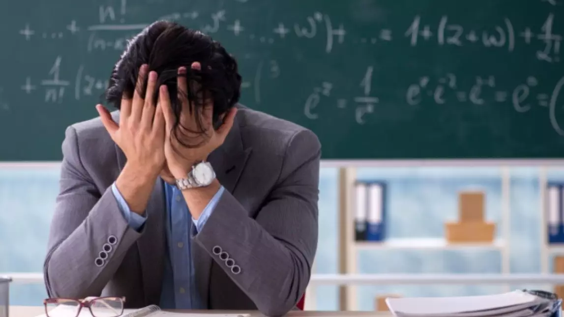 "Қазіргі ата-аналардың өзін тәрбиелеу керек" деген ұстаз жан айқайын жеткізді