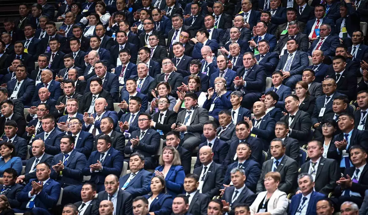 Әкім – ең алдымен, халықпен тікелей жұмыс істейтін мемлекеттік қызметші – Тоқаев