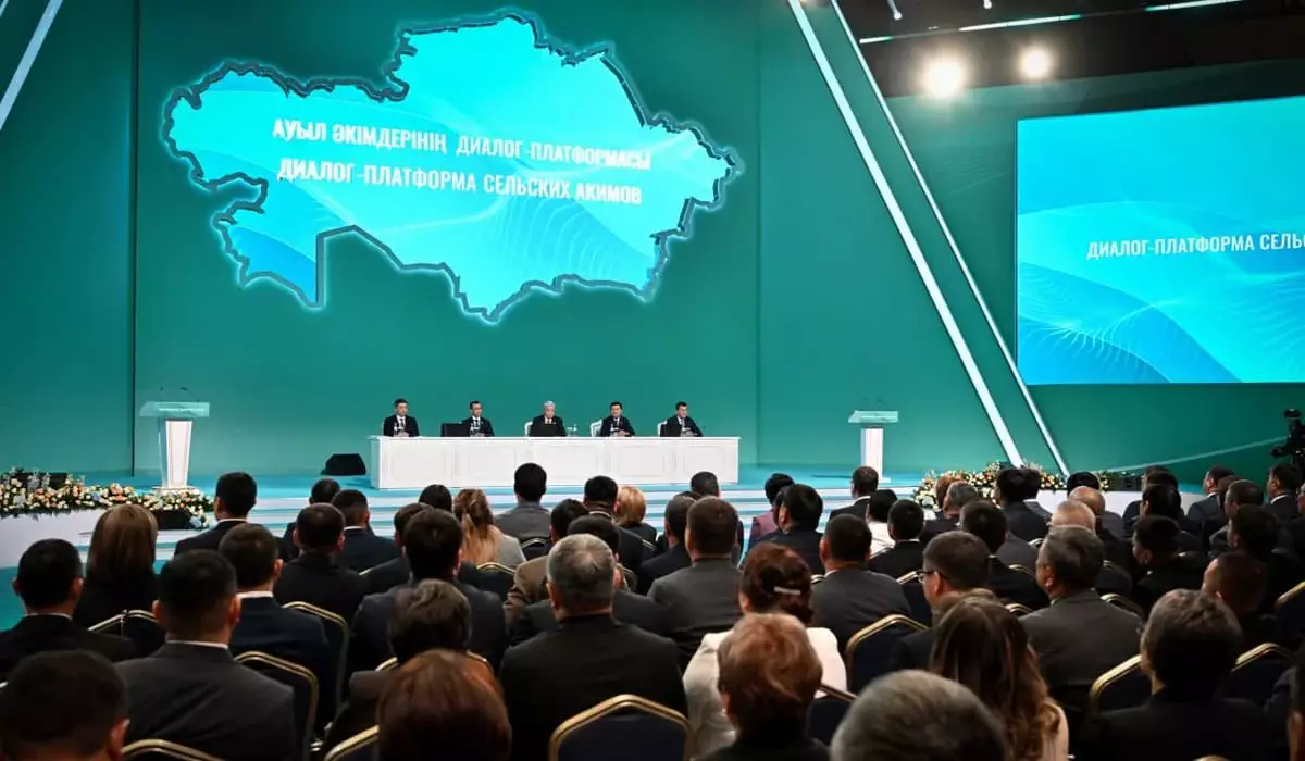 О развитии кадрового потенциала акимов через «Школу акимов» высказался президент