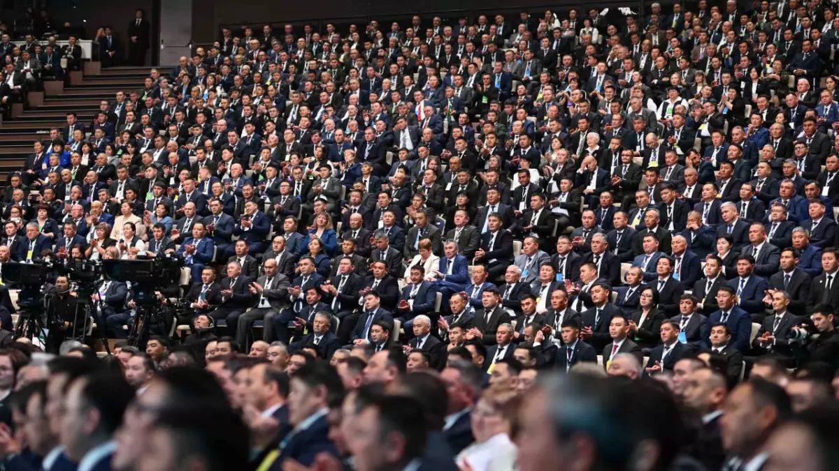 Әкімдер халыққа құрметпен қарап, азаматтармен ашық әңгіме жүргізуге тиіс – Тоқаев