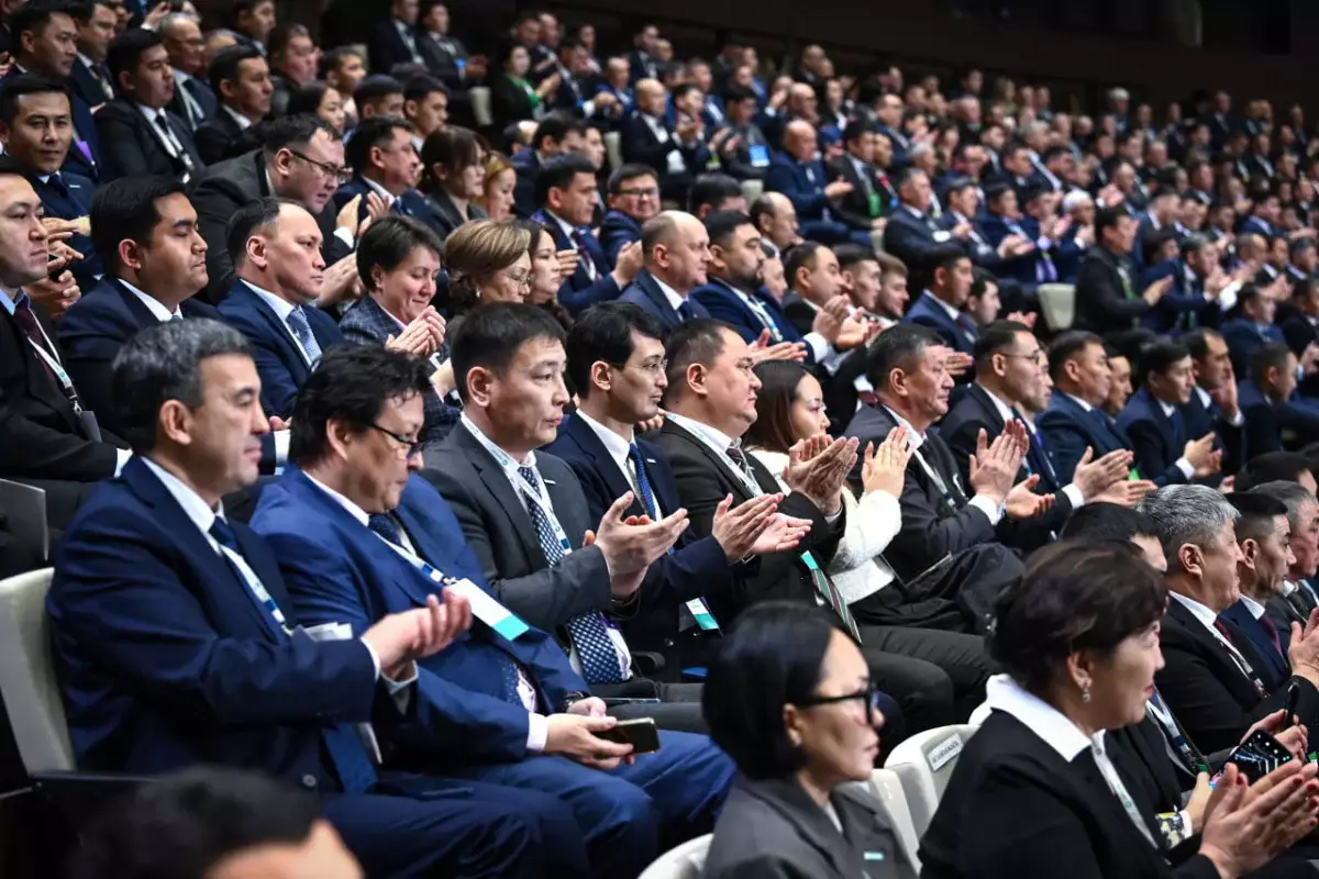 Қасым-Жомарт Тоқаев: Цифрлық Қазақстанды ауылдар мен ауылдық округтерсіз құру мүмкін емес