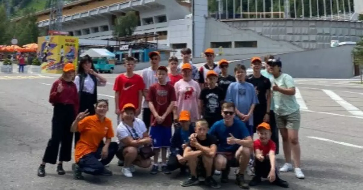  Алматы қауіпсіз туризм мәдениетін күшейтуде: тұрғындар тауға шығуға дайындалу бойынша практикалық кеңестер алды 