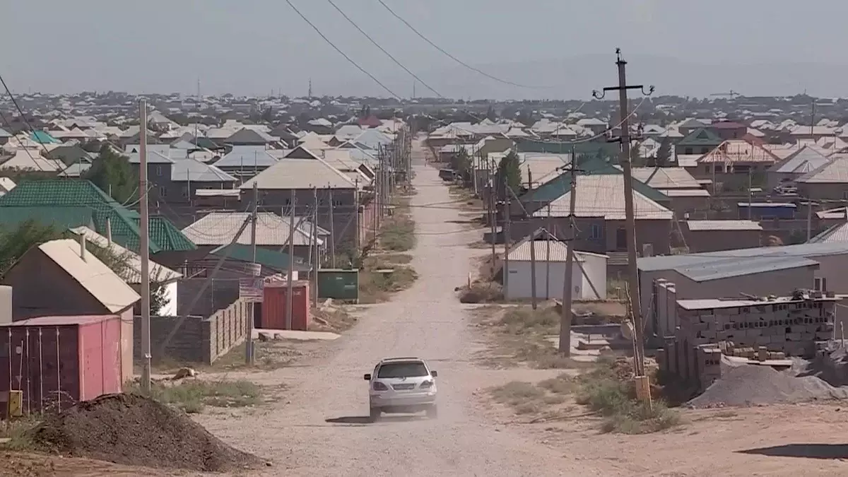 Соңғы төрт жылда ауылдарда 864 медициналық нысан мен 388 мектеп салынды