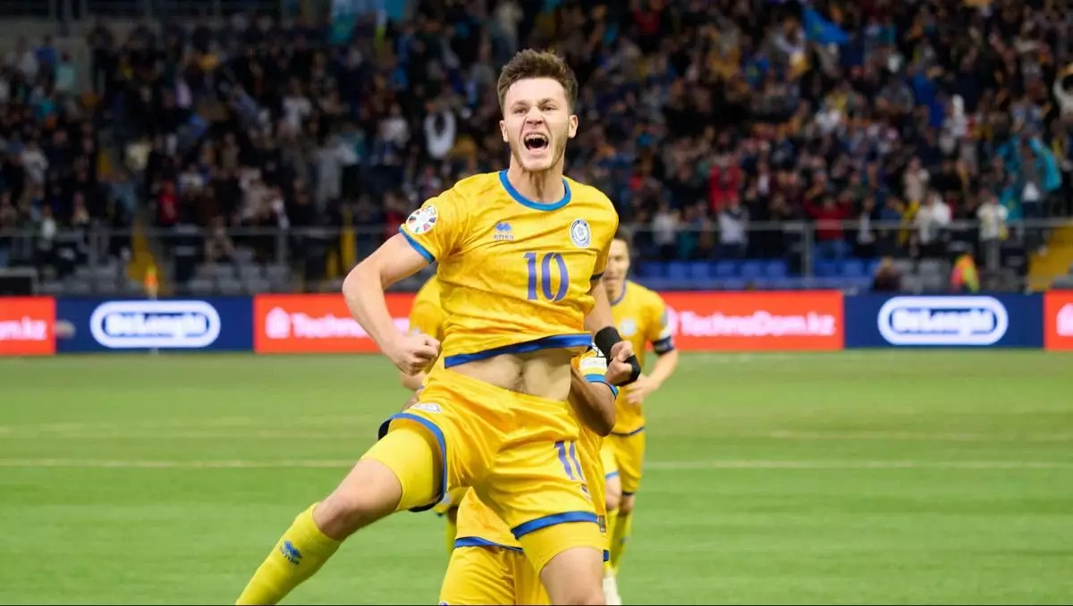 Игрок сборной Казахстана Самородов может переехать в Турцию