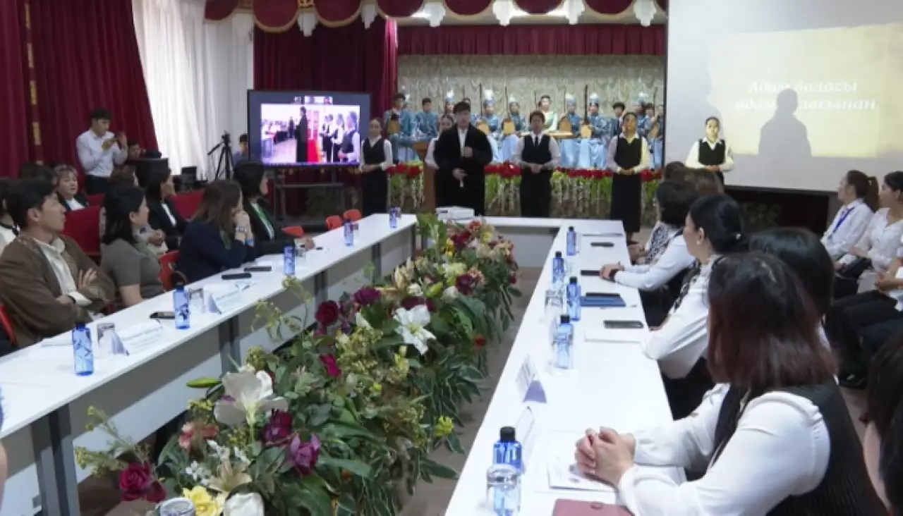 Столичные студенты создали мультфильм на основе ИИ