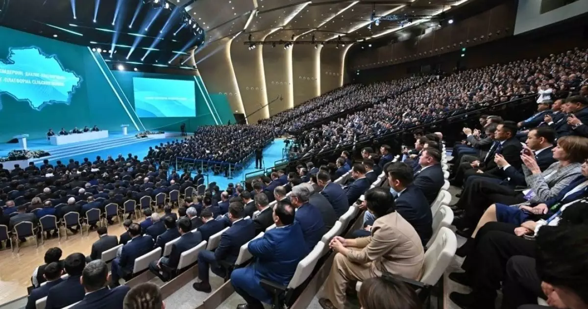  Қасым-Жомарт Тоқаев: «Біз нағыз кәсіби Парламентті жасақтауымыз керек» 