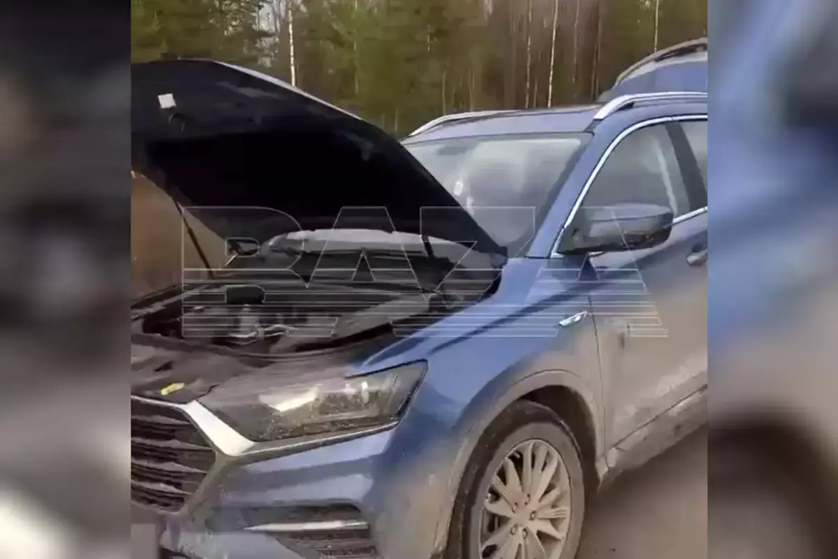 У китайского кроссовера SWM оторвало двигатель из-за некачественных болтов (видео) - новости на Lada.kz 28.11.2025