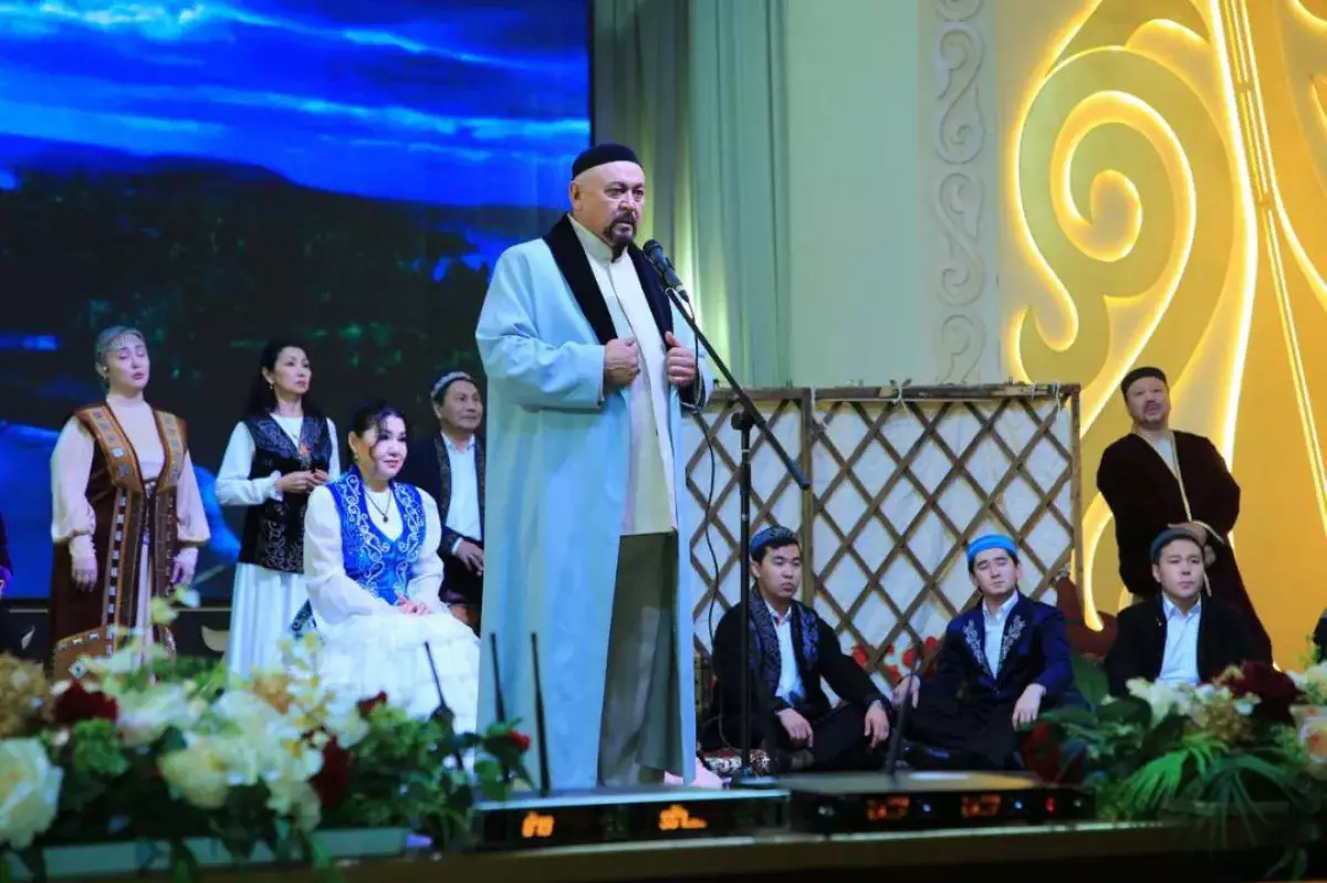 В Алматы прошел поэтический и музыкальный вечер посвященный 180-летию Абая Кунанбаева