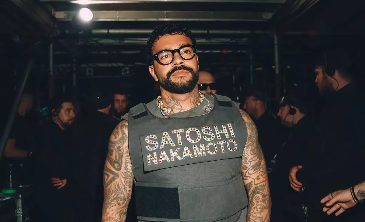 Тимати прилетел в Астану с концертом, несмотря на призывы его отменить