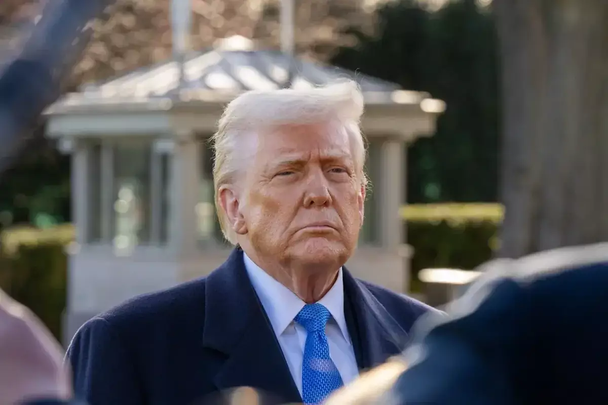 Трамп объявил о «вечной паузе» миграции из стран третьего мира - новости на Lada.kz 28.11.2025