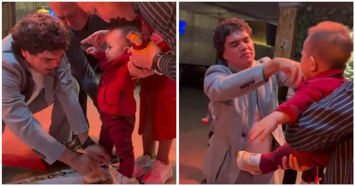  `МузАрт` тобының әншісі өзі тұсауын кескен балаға бір бума ақша сыйлады 