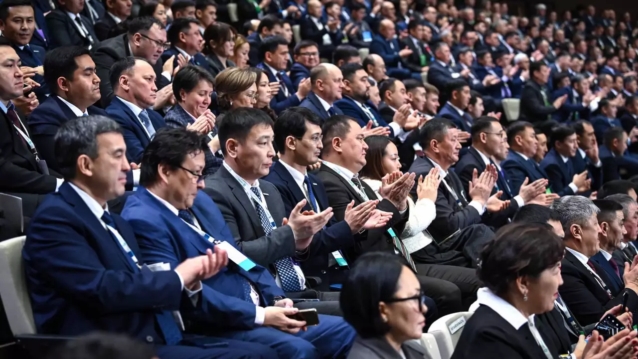 Президент: «2029 жылға дейін «Ауыл аманаты» бағдарламасына 600 миллиард теңгеге жуық қаражат бөлінеді»