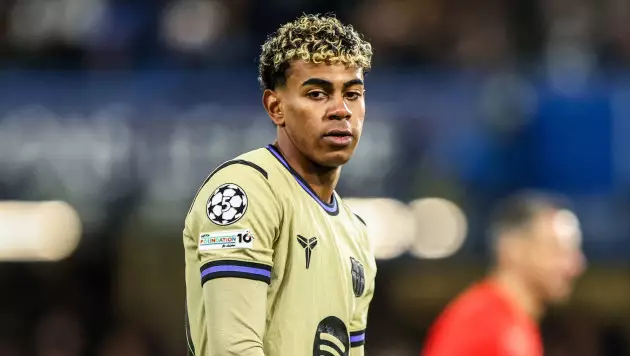 Капитаны "Барселоны" устроили разнос Ямалю: что произошло в раздевалке