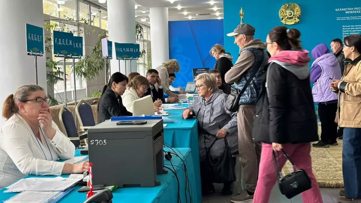 Президент Референдум өткізуді ұсынды