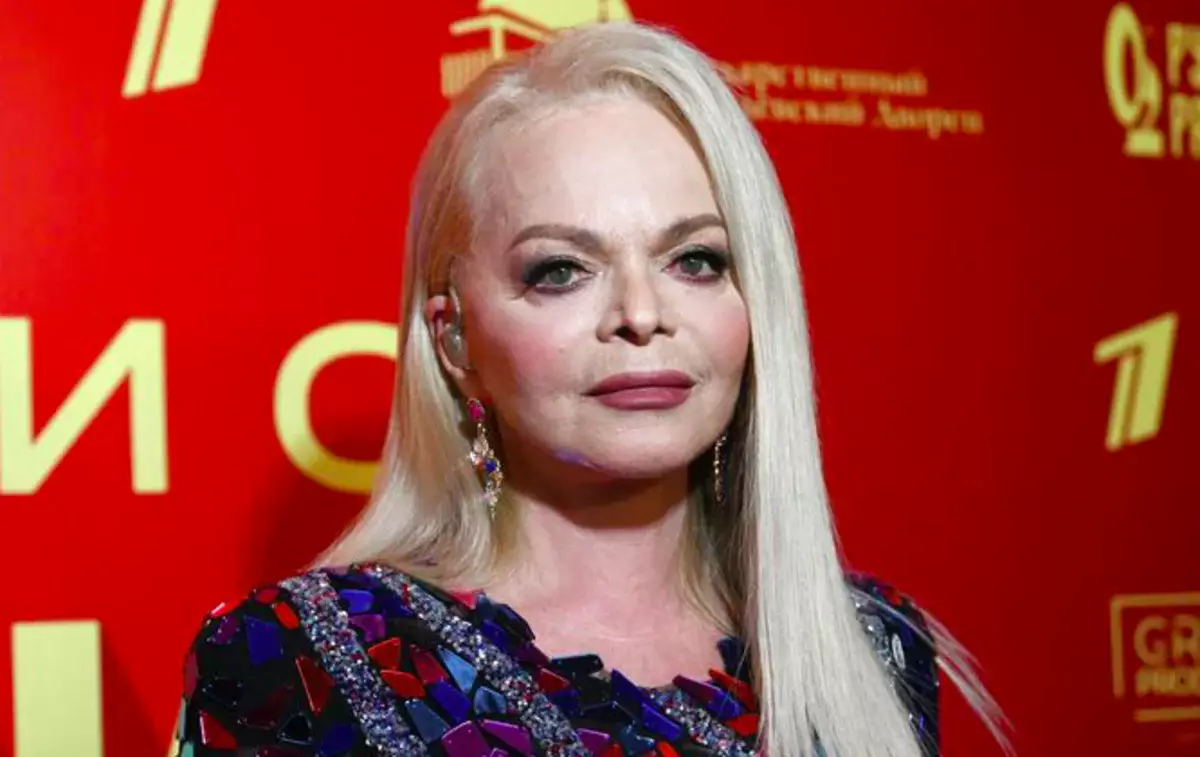 Осуждены участники аферы в отношении Ларисы Долиной