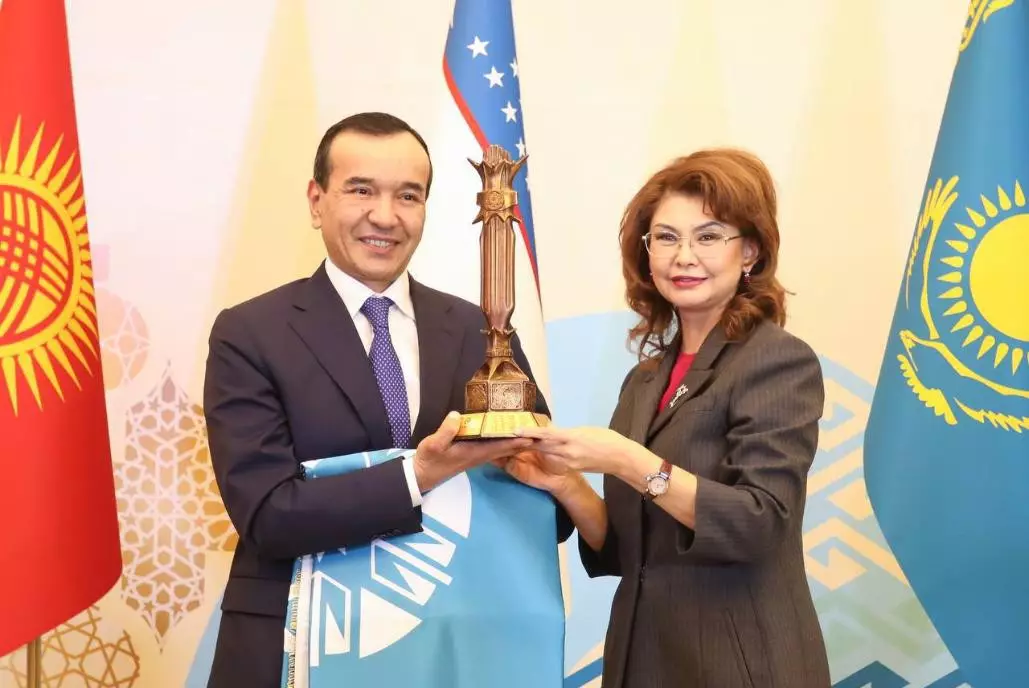 Аида Балаева передала полномочия координатора ТЮРКСОЙ Узбекистану