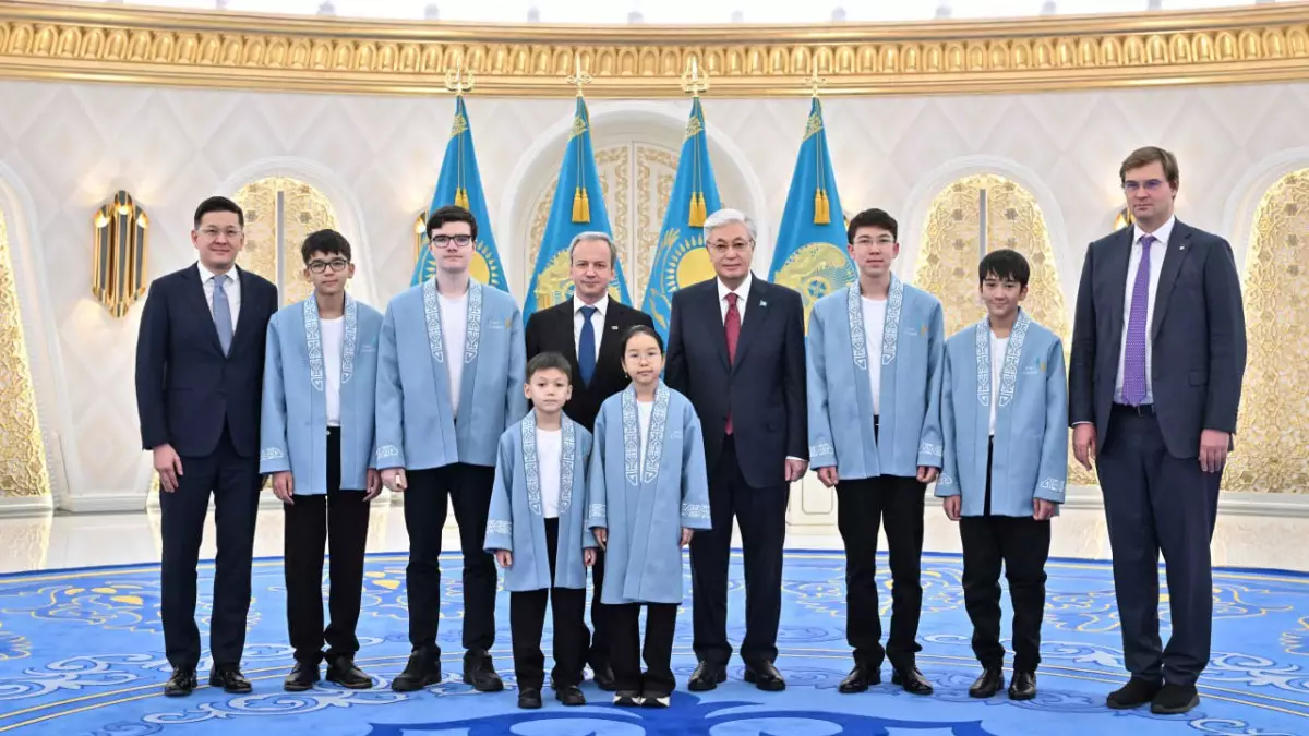 Мемлекет басшысы жас шахматшылармен кездесті