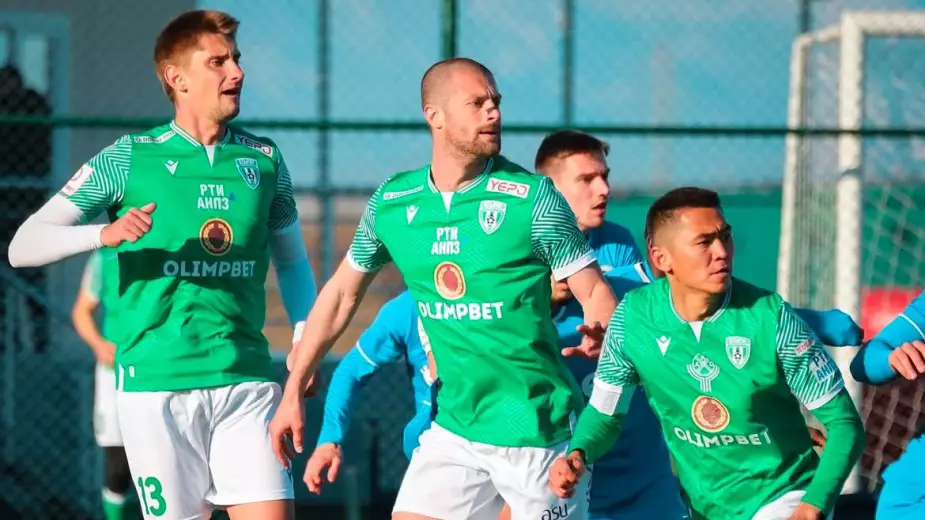 Футболисты из КПЛ лишились премиальных. Подробности