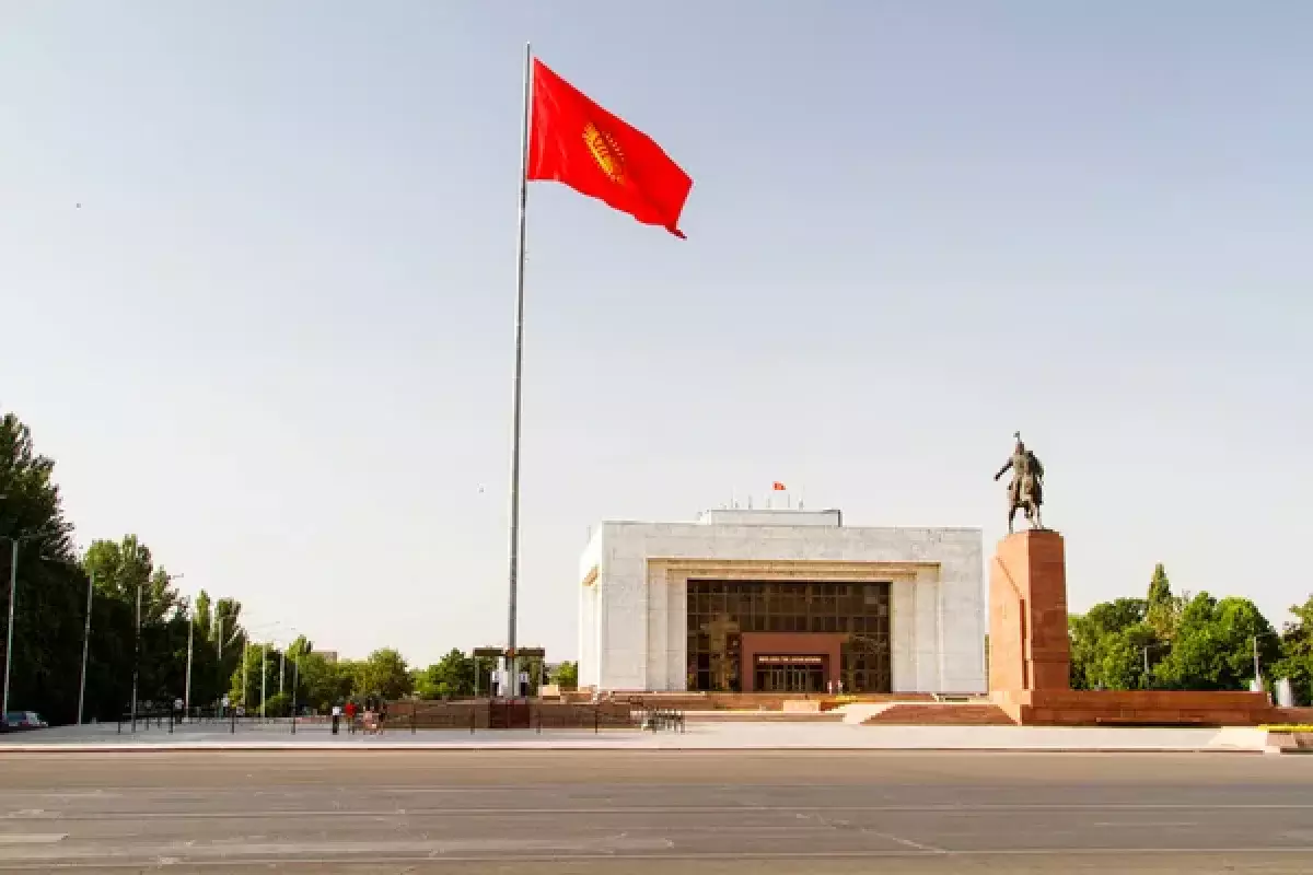 Парламентские выборы в Кыргызстане: наступил «день тишины»