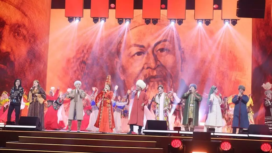 "Ақтау – Түркі әлемінің 2025 жылғы мәдени астанасы": Салтанатты концертке 1500-ден астам адам қатысты