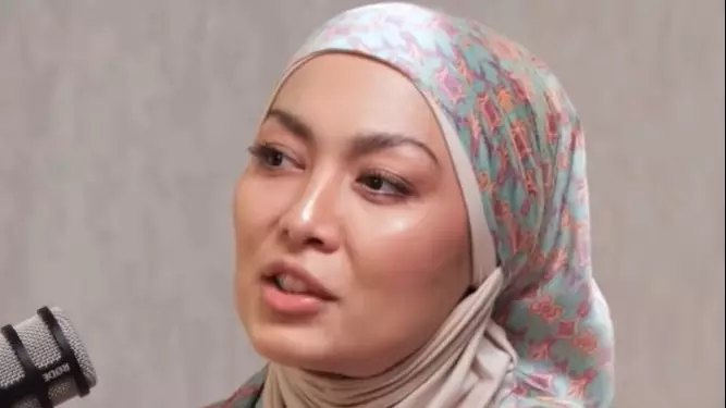 "Қатал күйеу – Алланың сыйы": Танымал діни коучтың айтқан сөзі көптің ашуына тиді (ВИДЕО)