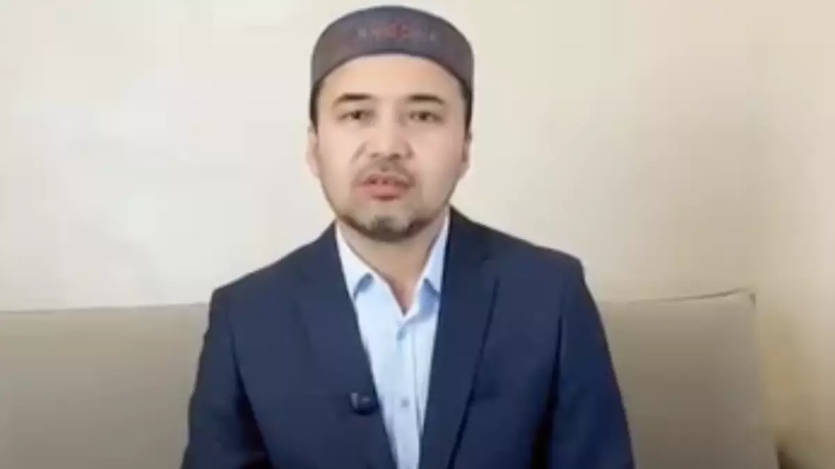 “Мен - араб емеспін, қазақпын” деп айту - надандық”. Исламтанушы блогерлерге ескерту айтты