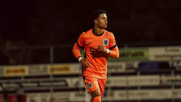 "Барселона" начала переговоры с сыном легенды клуба. Недавно он огорчил сборную Казахстана