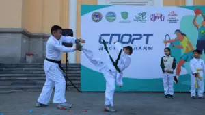 Алматыда "Спорт - достық алаңы" флешмобы өтті