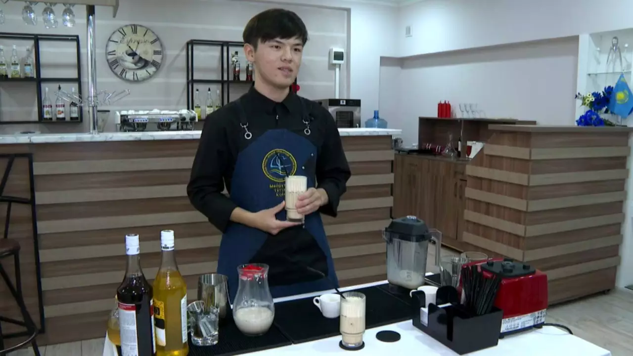 Маңғыстаулық студенттер тары қосылған кофе сусынын әзірледі