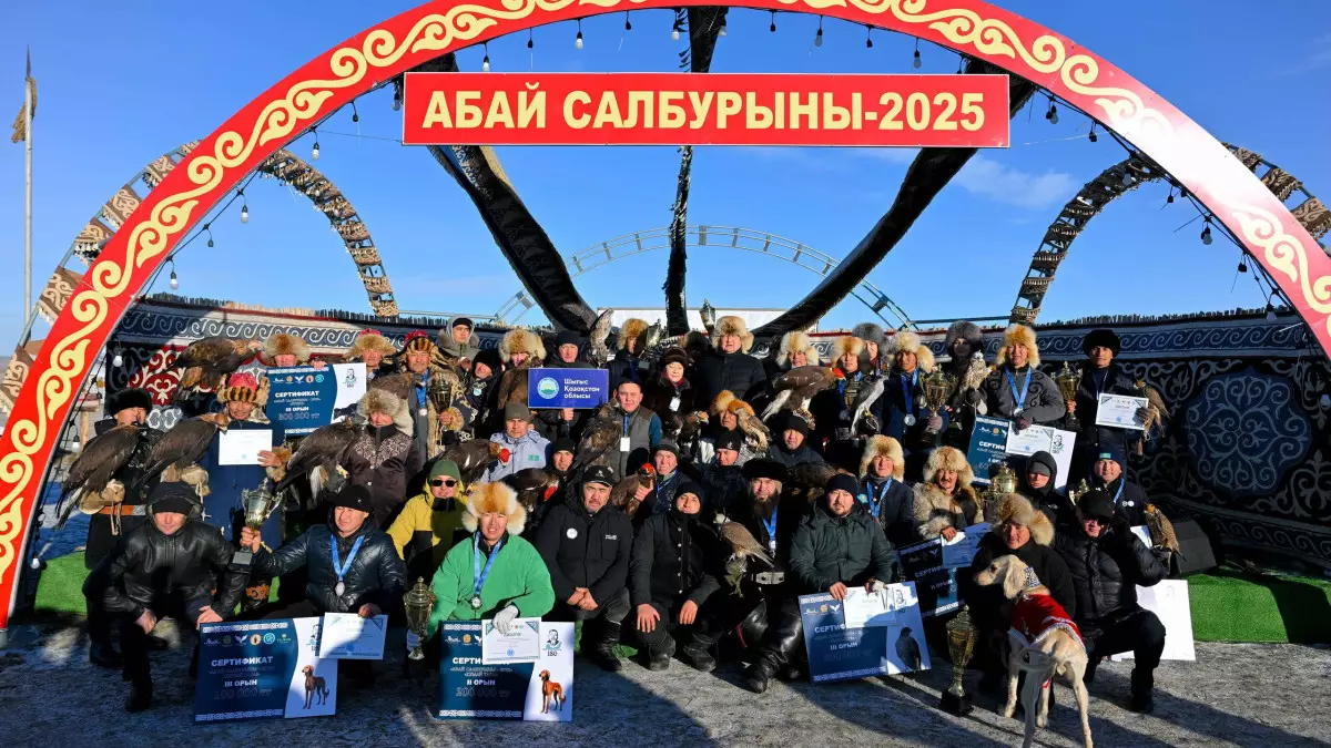 «Абай салбурыны – 2025» республикалық құсбегілер турнирі өтті