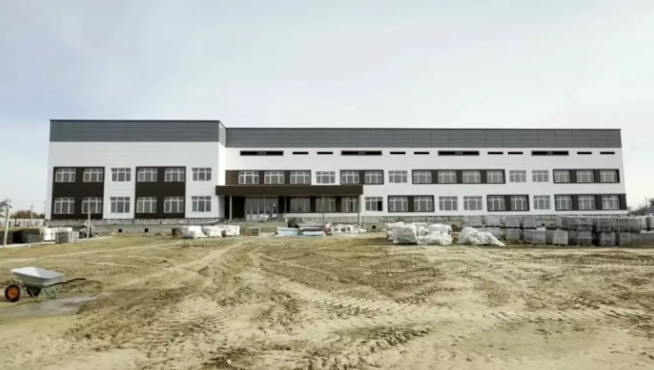 На 5 лет затянулось строительство школы в селе Есбол