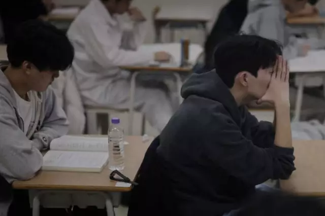 Ұлттық емтихан үшін әуе рейстері тоқтатылды