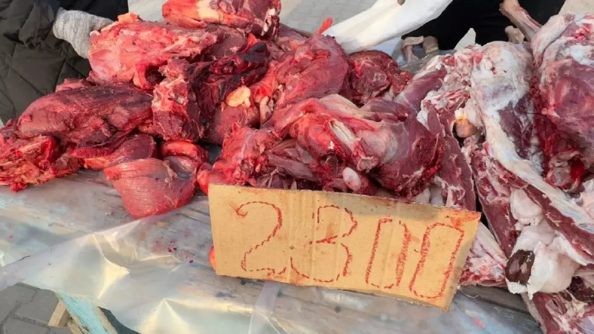 Мясо от 900 тенге: сельхозярмарки прошли в регионах Казахстана