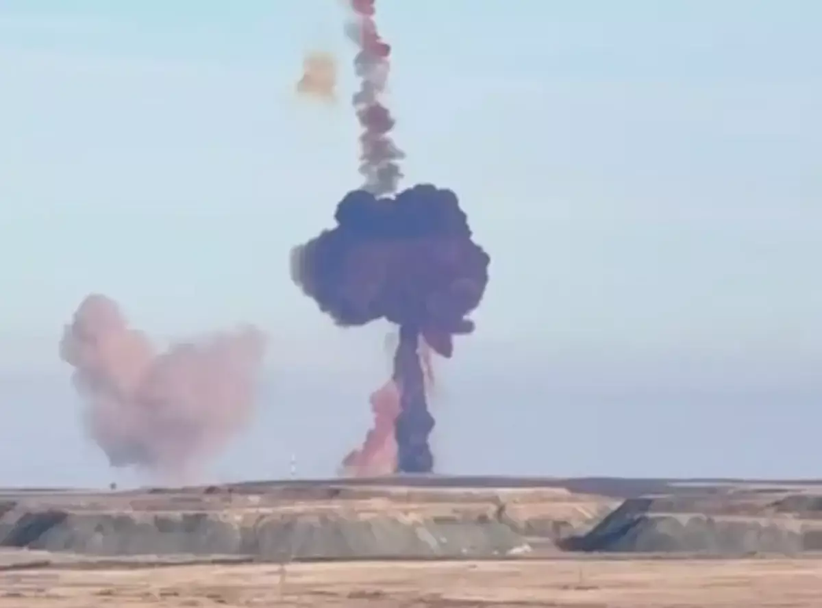 Мощный взрыв у границы Казахстана: что произошло на российской базе ядерных ракет - новости на Lada.kz 29.11.2025