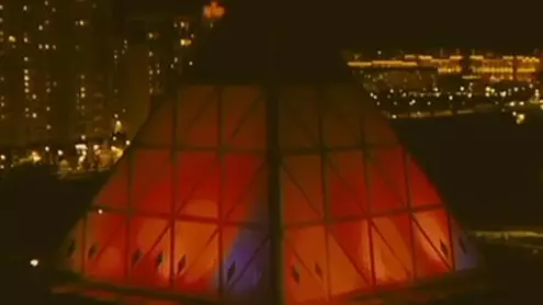 В столице знаковые объекты подсветили оранжевым светом: акция против насилия