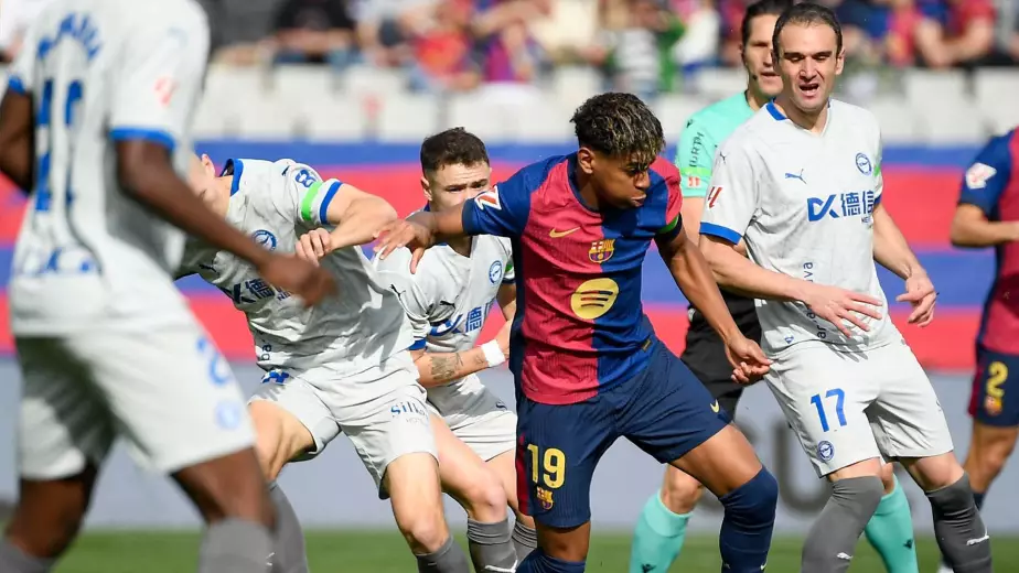 "Барселона" вернула лидерство в Ла Лиге (ВИДЕО)