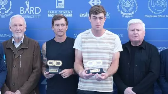 Теннисист сборной Казахстана выиграл турнир в Исламабаде