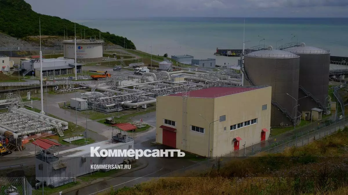 Казахстан решил изменить маршруты экспорта нефти из-за атаки на терминал КТК.