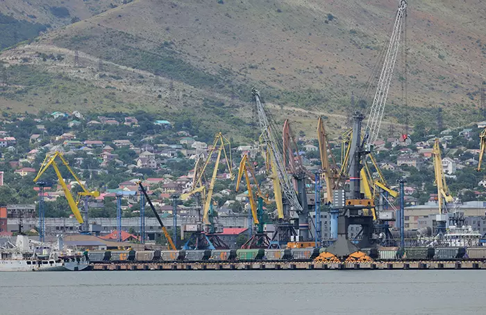 Казахстан назвал недопустимыми атаки на гражданские объекты после удара ВСУ по КТК.